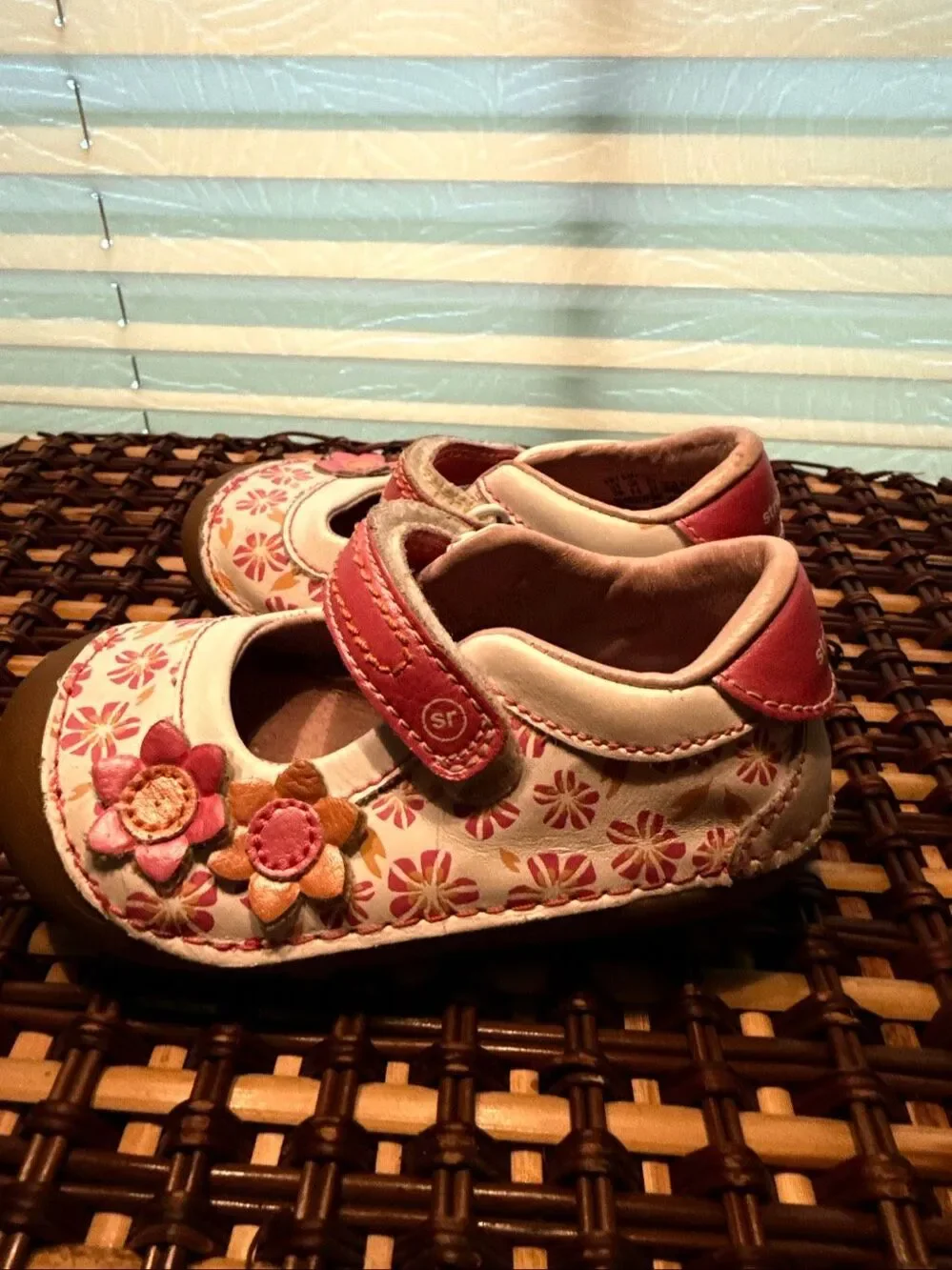 Stride Rite Mary Jane leather slip one shoes